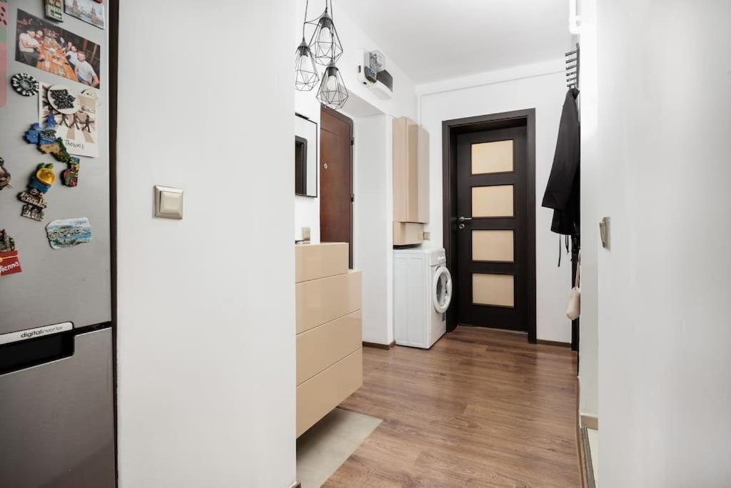 Appartamento Little Paris Boutique Bucarest Esterno foto